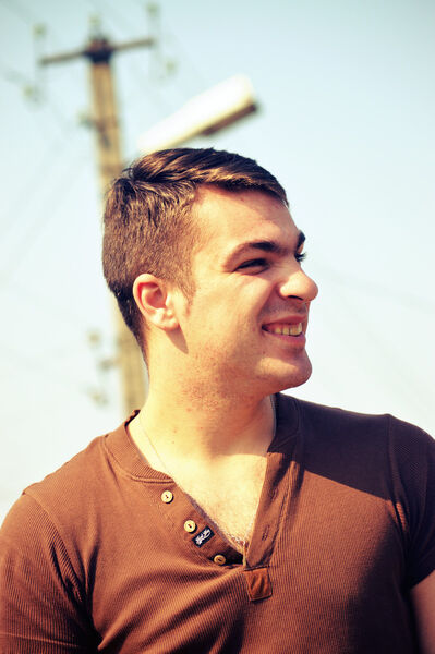  ,   Alex, 33 ,   