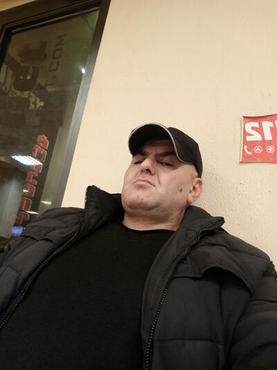  ,   Luka, 44 ,   ,   