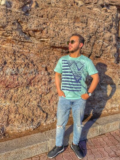  ,   Tarek, 25 ,   ,   