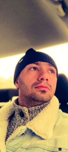  ,   Alex, 31 ,     , c , 