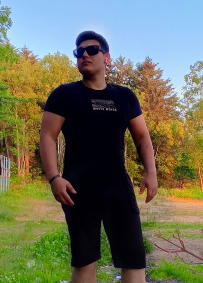  ,   Ruslan, 25 ,   ,   , c 