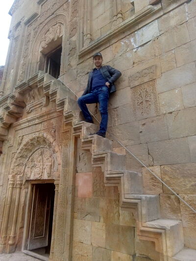  ,   Vahan, 40 ,   ,   , c , 