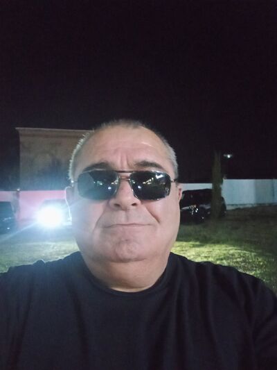  ,   Levan, 56 ,   c 