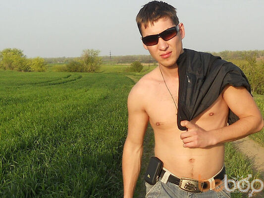  --,   Artem, 42 ,   