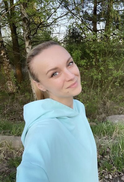  ,   Anna, 35 ,   c 