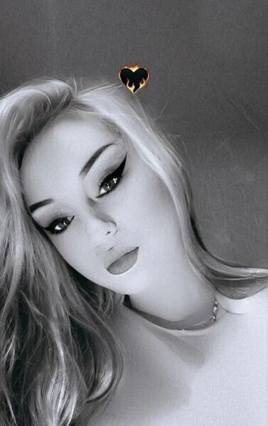  ,   Alina, 22 ,   ,   