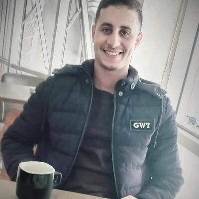  ,   Oualid, 30 ,     , c , 