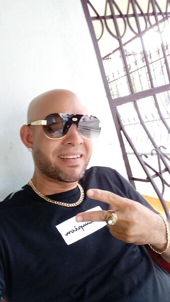  La Vega,   Victor, 44 ,   ,   