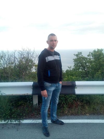  ,   Sergei, 36 ,   ,   , c 