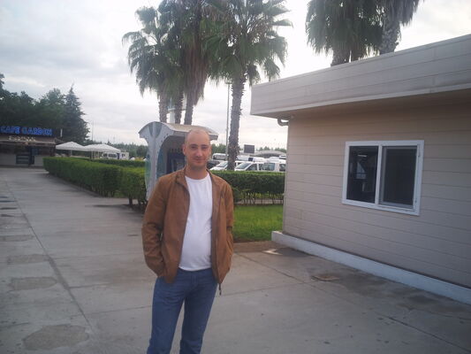  ,   Alex, 40 ,   ,   , c 