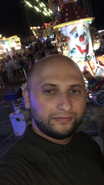  Gliwice,   Kostya, 31 ,   ,   