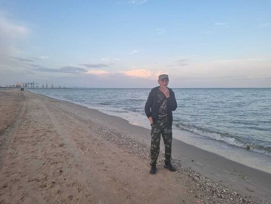 ,   Vik, 44 ,   ,   