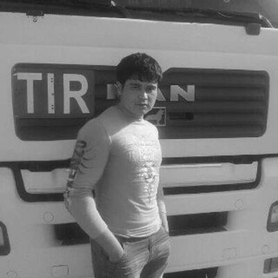  ,   Bek, 35 ,     , c , 