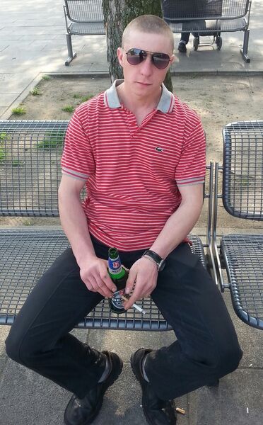  ,   Sergej, 37 ,   ,   , c 