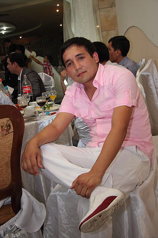  16856096  Behruz, 28 ,    