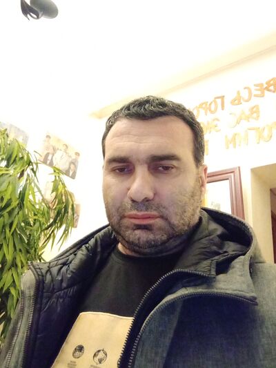  ,   Tigran, 48 ,   ,   