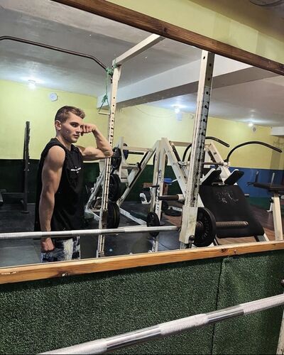  ,   Jony, 20 ,   ,   