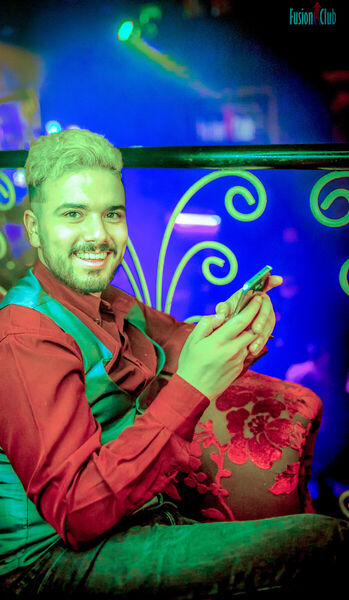 ,   Leo, 27 ,   ,   , c 