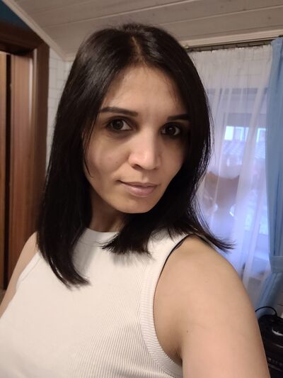  ,   Karina, 44 ,   
