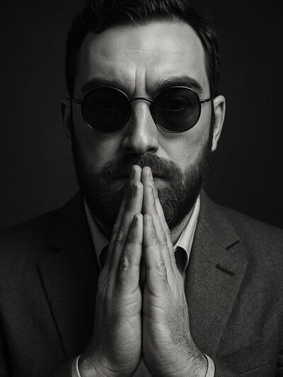  ,   Behram Eray, 32 ,   ,   , c 