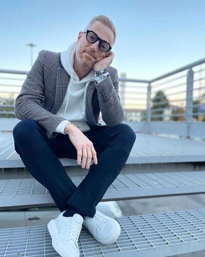  Antibes,   Patrick, 49 ,   ,   