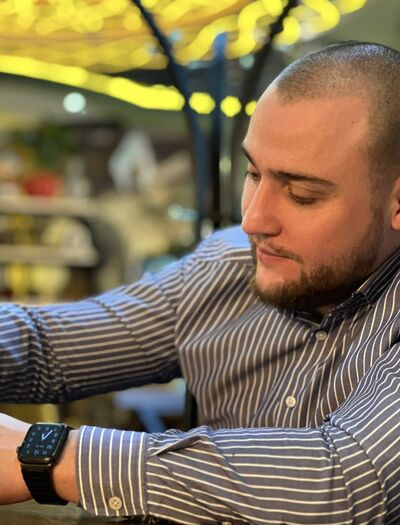  ,   Dominik, 31 ,   ,   
