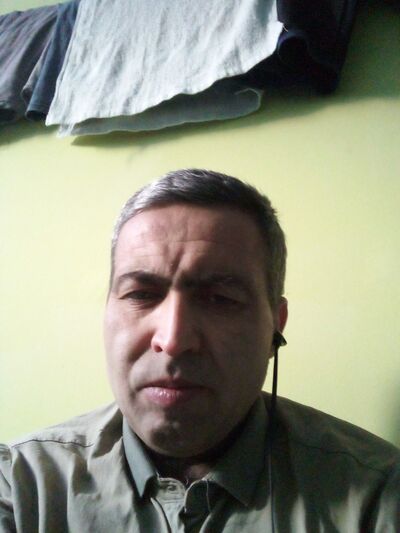  ,   Hakim, 40 ,   ,   