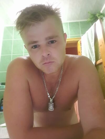  ,   Andrii, 32 ,   ,   