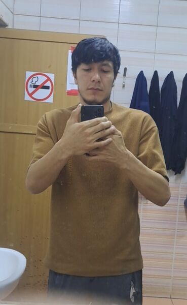  ,   Akrom, 29 ,   ,   