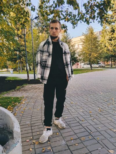  ,   Alexander, 25 ,   ,   