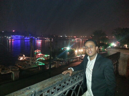  ,   Hossam, 80 ,   ,   , c 