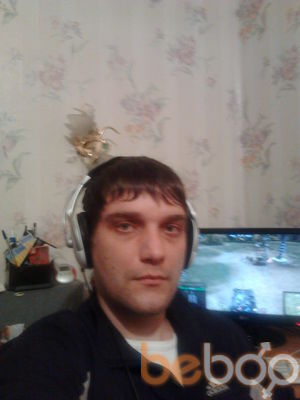  ,   Alex, 44 ,  