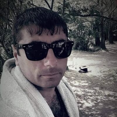  ,   Tiko, 33 ,   ,   