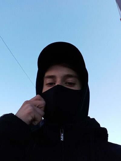  ,   Andrew, 21 ,   ,   