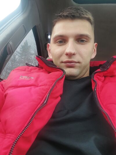  ,   Artur, 34 ,   ,   