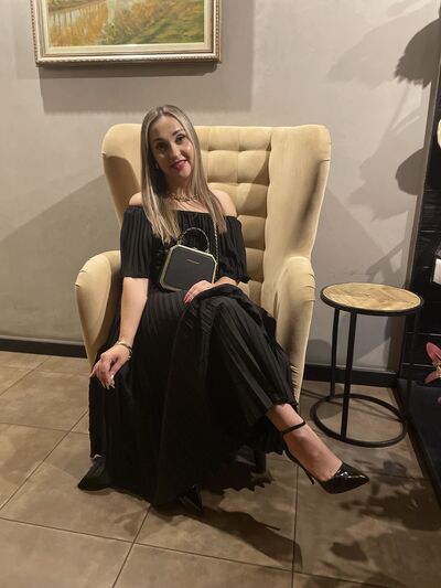  ,   Sofi, 35 ,   c 