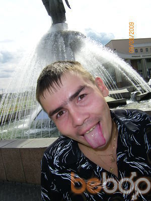  ,   KomatoZ, 44 ,   