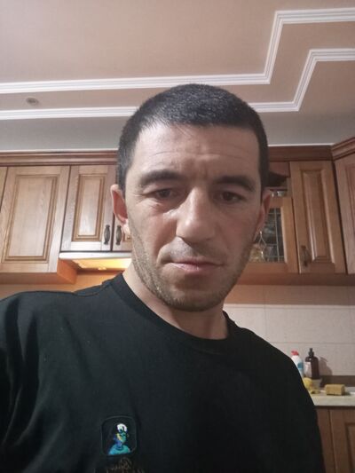  ,   Izet, 33 ,   ,   