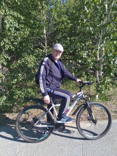  ,   Vladimir, 53 ,   ,   