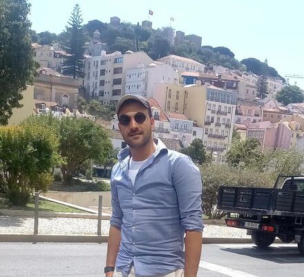  Lisbon,   Khan, 29 ,   ,   