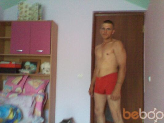  ,   Viktor, 49 ,     , c 