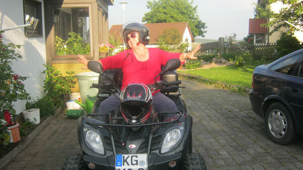  ,   Asja, 74 ,   ,   , c 