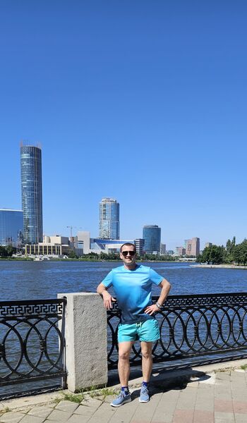  ,   Maksim, 33 ,   ,   