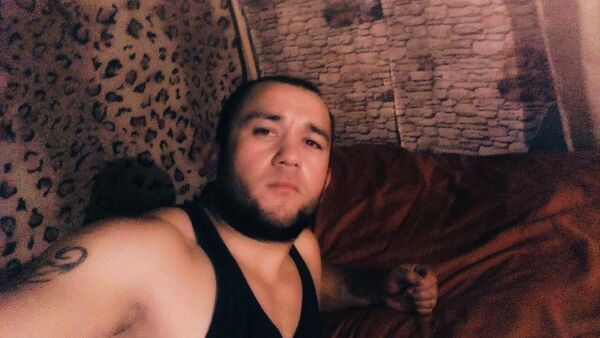  ,   Oleg, 37 ,   ,   , c , 