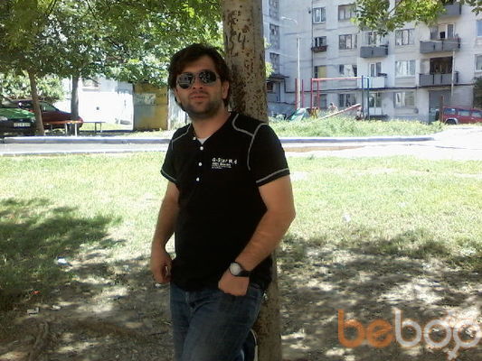  ,   Zaza, 42 ,   
