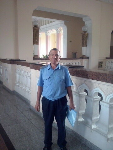  ,   Iurie, 60 ,   