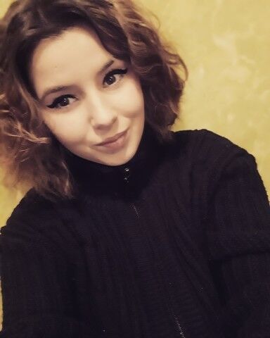  ,   Rini, 30 ,  