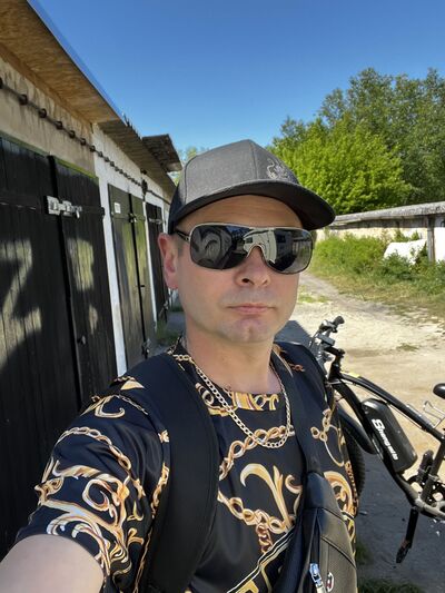  ,   Eduard, 41 ,   ,   , c , 
