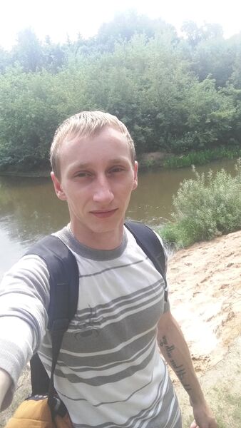  ,   Alex, 30 ,     