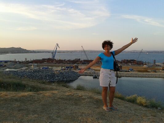  ,   Marina, 62 ,     , c 